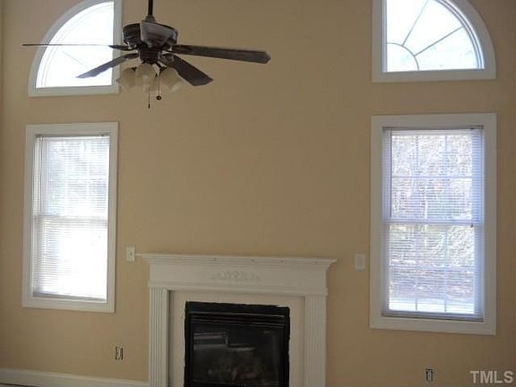 3rd image of 4701 Mrs White Ln