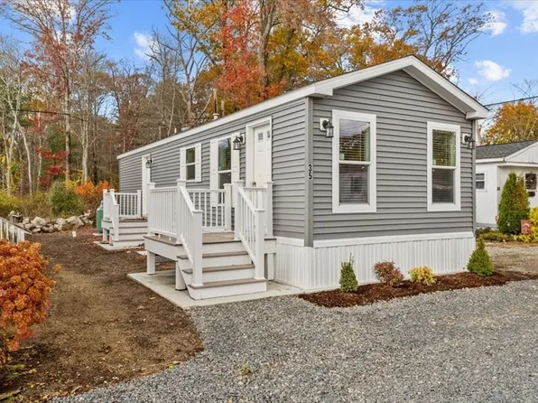 1540 Broadway #35, Raynham, MA 02767