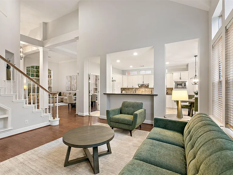 35 Larks Aire Pl — Photo 12