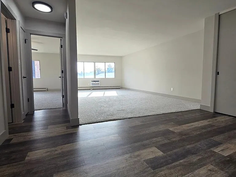 The Grandview — Photo 28