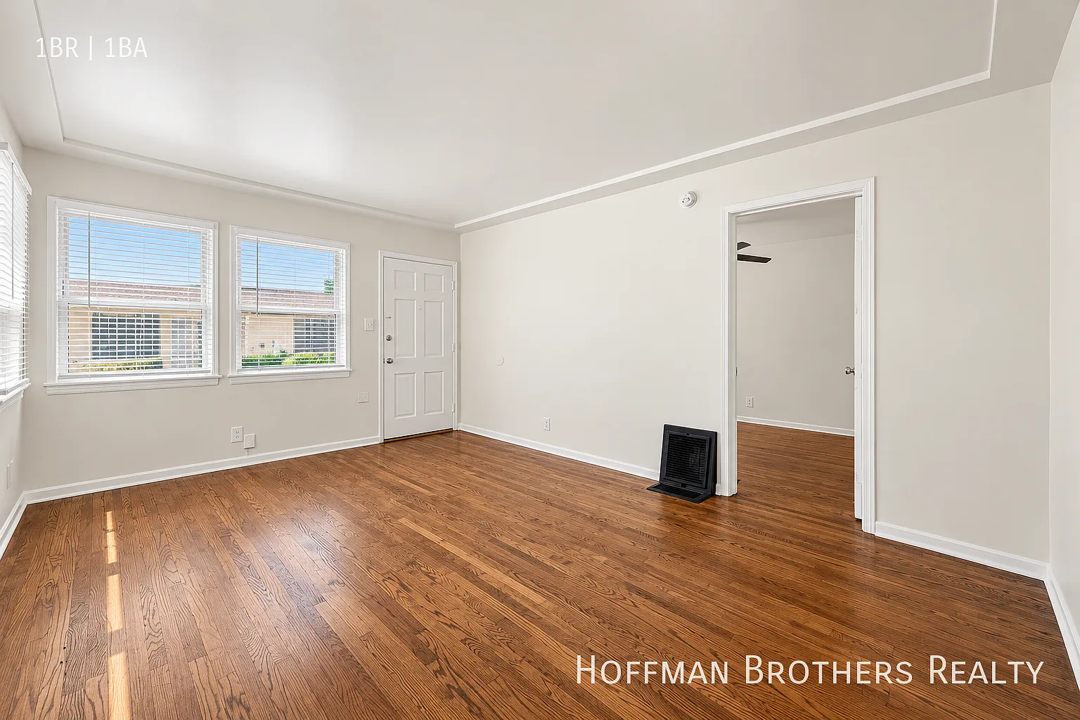 6036 10th Ave Los Angeles, CA 90043 — Photo 1
