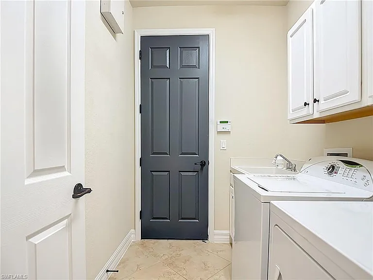 9250 Veneto Pl — Photo 42