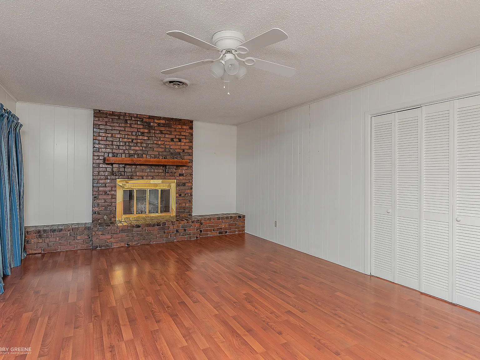 2424 Douglas Drive - 1 — Photo 3