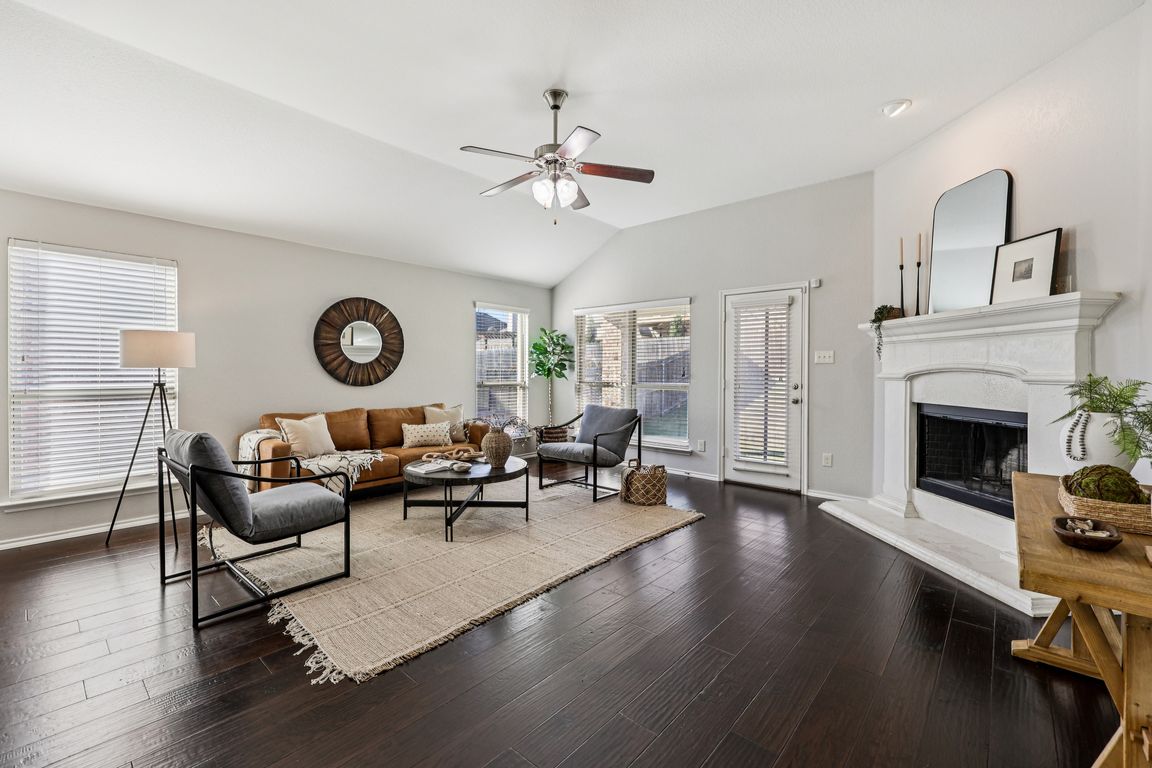 next background image