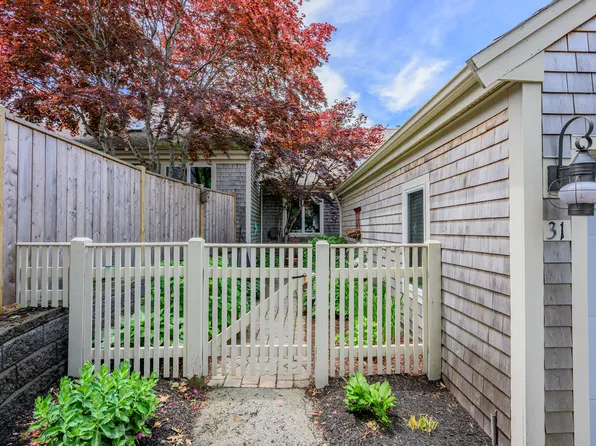 31 Forest Gate UNIT 31, Yarmouth Port, MA 02675