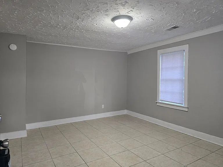 1339 Blue Ridge Ter — Photo 2