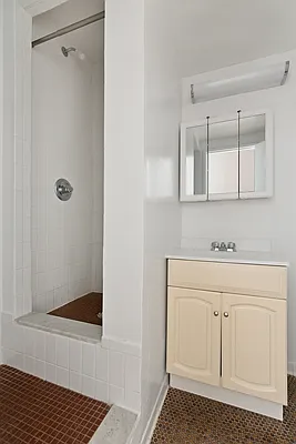 Rented by Brown Harris Stevens | media 10