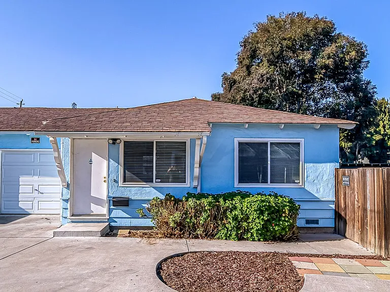 1821 Woodland Ave — Photo 5