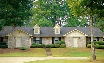 2nd image of 1113 Wellington Dr