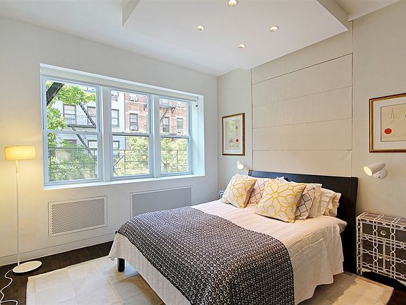 4th image of 515 E 88th St APT 3E