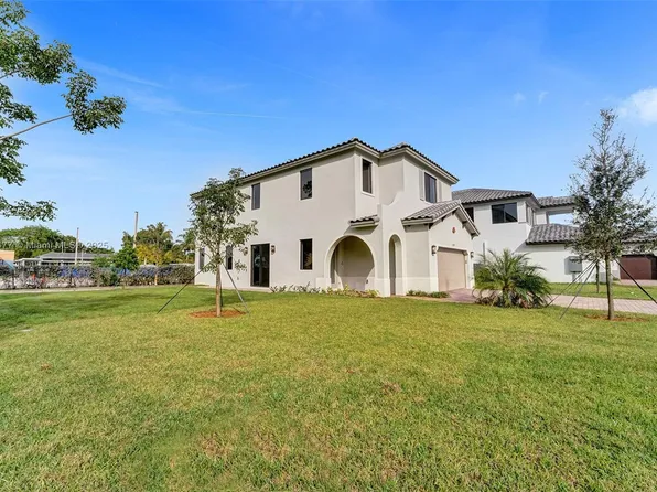 13145 Addilyn Ct, Davie, FL 33325