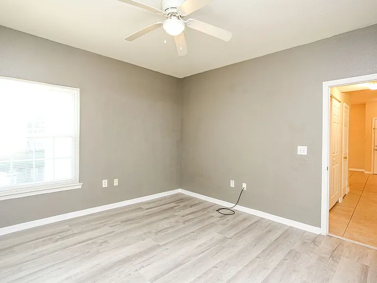 23640 Walden Center Dr #207 — Photo 24
