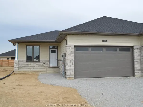 33 Duskridge Rd, Chatham Kent, ON N7L 0G7