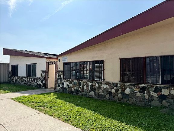2nd image of 4244 E Compton Blvd