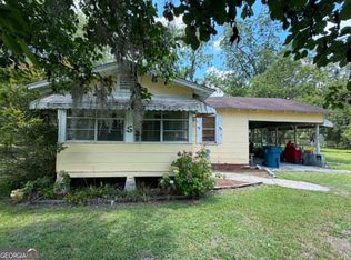 3087 Albany Ave, Waycross, GA 31503