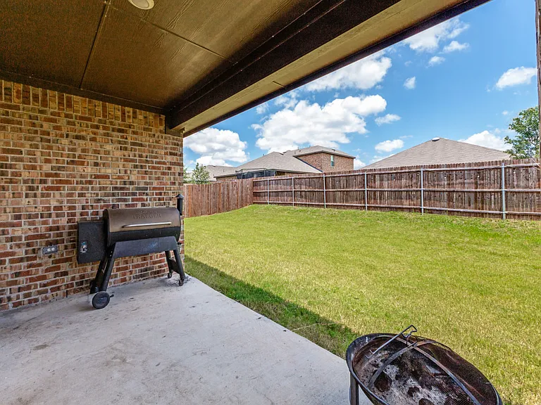 15127 Athena Dr — Photo 13