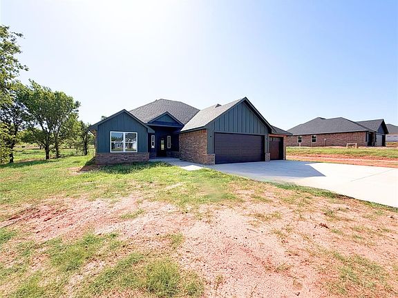 5th image of 2209 Winter Ridge Rd