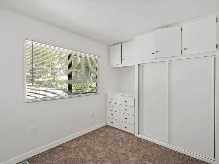 2196 Pavo Ct #13 — Photo 9