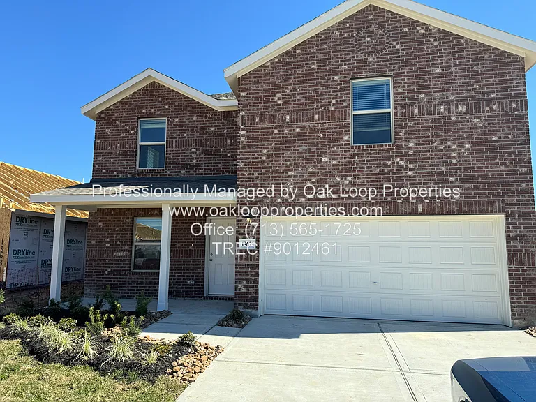 18635 Gravago Ln — Photo 2