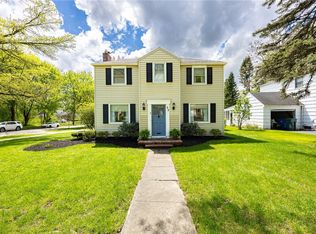 33 Morven Rd, Rochester, NY 14610