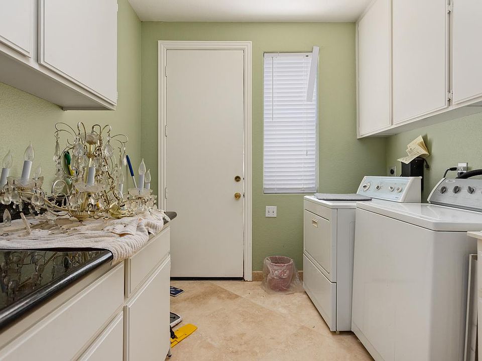 1st image of 743 Marsopa Dr