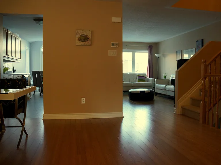 241 Hunterbrook N — Photo 3