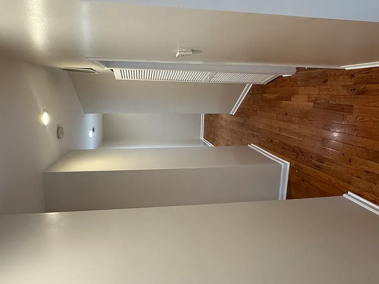 8026 S Drexel Ave #3 — Photo 3