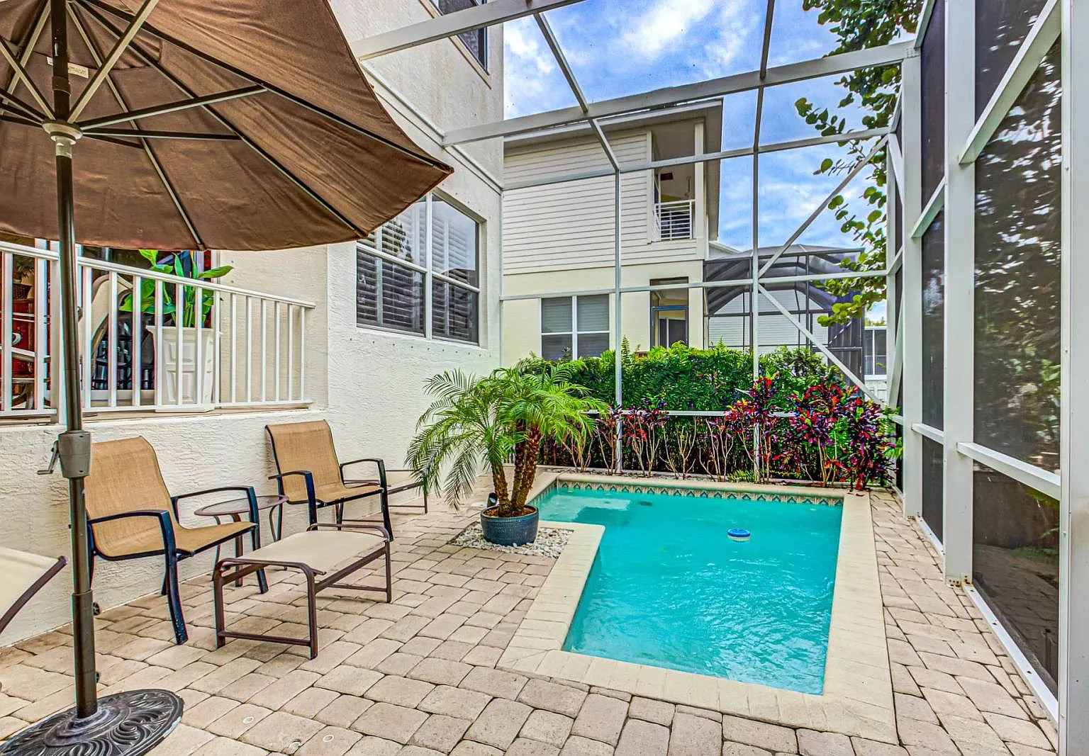 4 bed, 3.5 bath, 3482 sqft, $24,000 — Photo 4