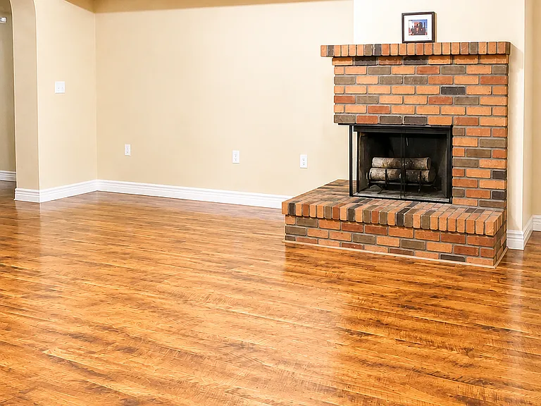 414 N Rock St — Photo 8