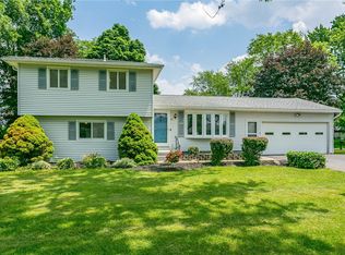 36 Adair Dr, Rochester, NY 14606