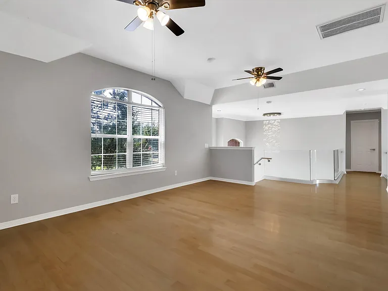 3117 Kimble Dr — Photo 12