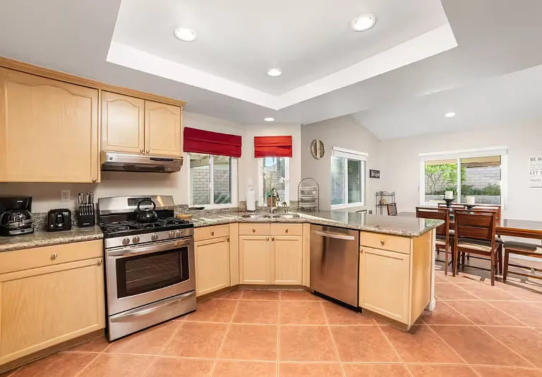 44345 Buttercup Ln — Photo 5
