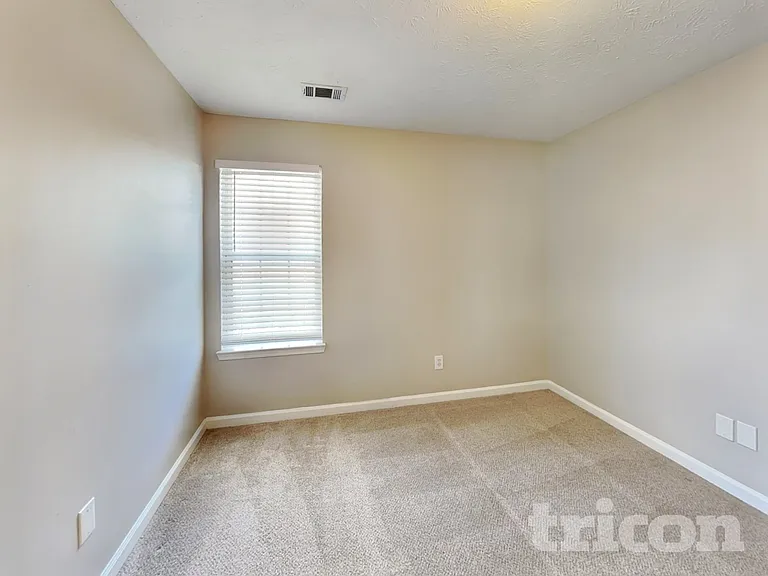 360 Springhaven Way — Photo 13
