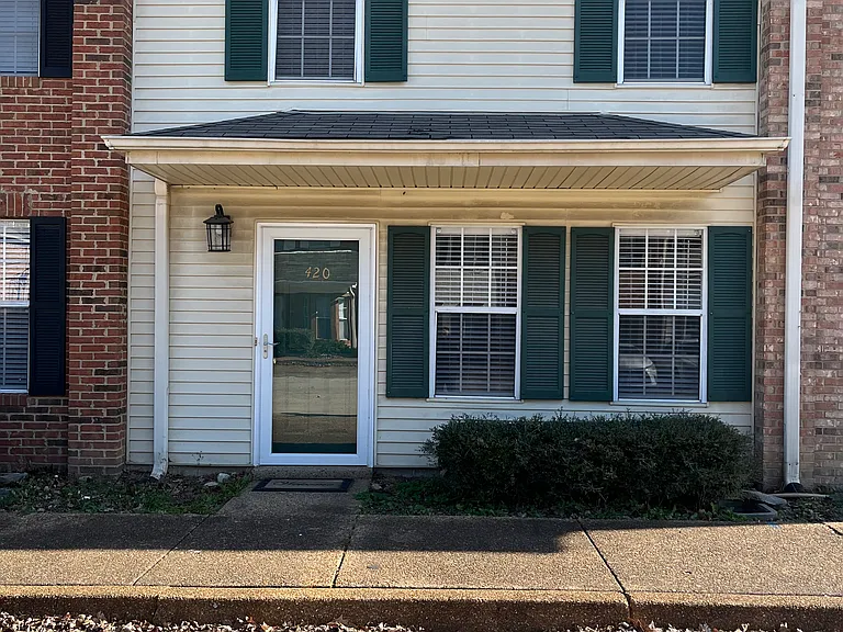 420 Brackinhouse Pl #420 — Photo 16