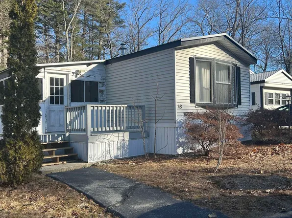18 Bangor Street, Nashua, NH 03063