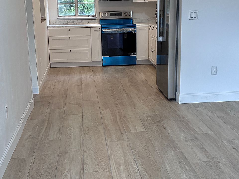 2nd image of 4325 S Coolidge Ave #3/1
