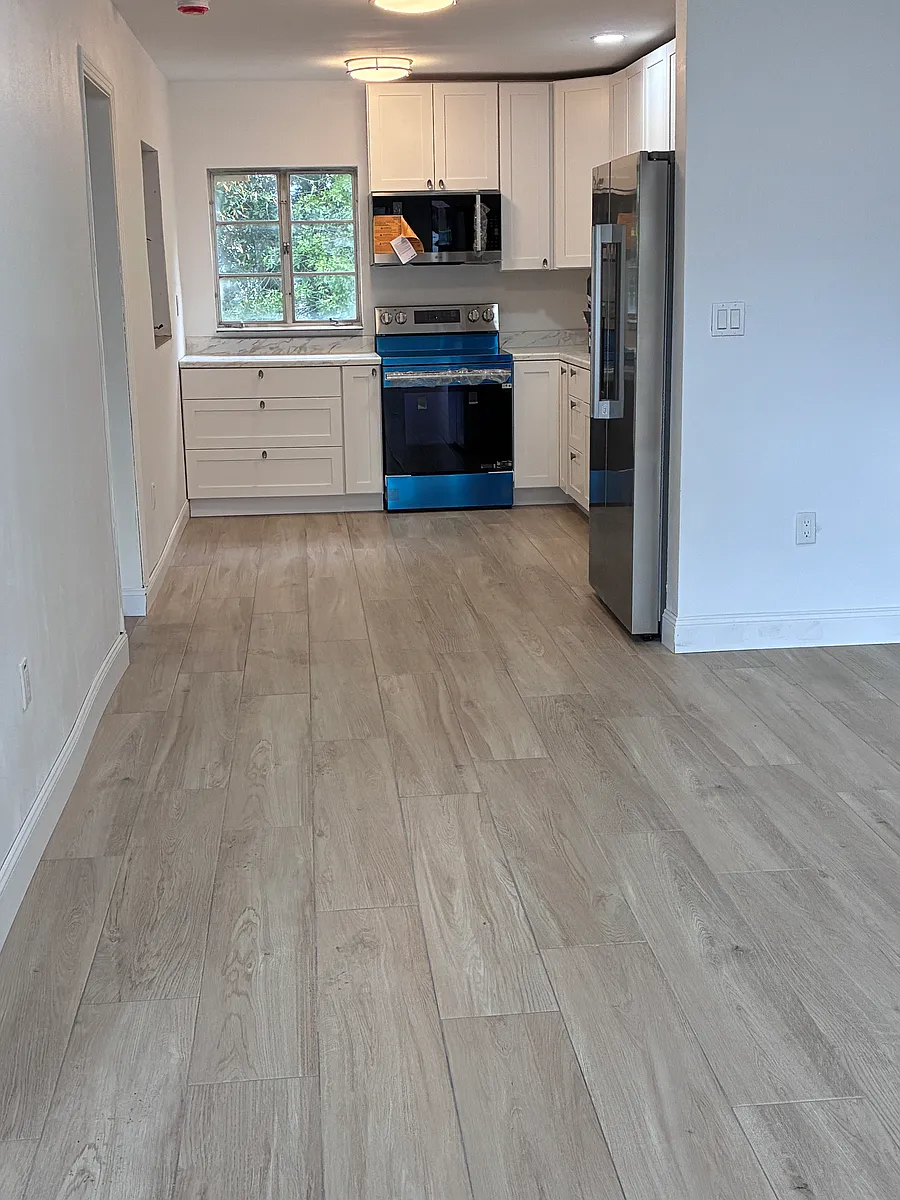 Building Photo - 4325 S Coolidge Ave #3/1