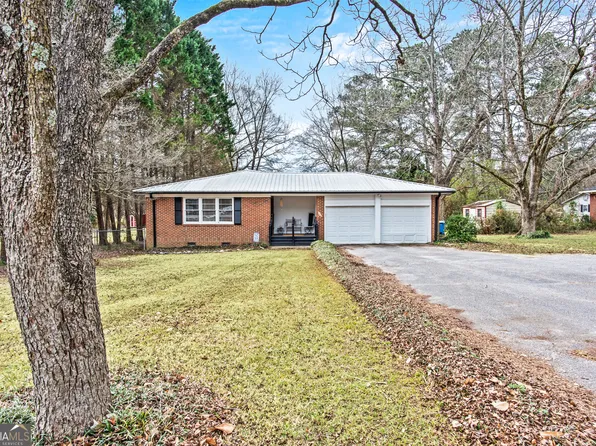 857 Glenn Carrie Rd, Hull, GA 30646