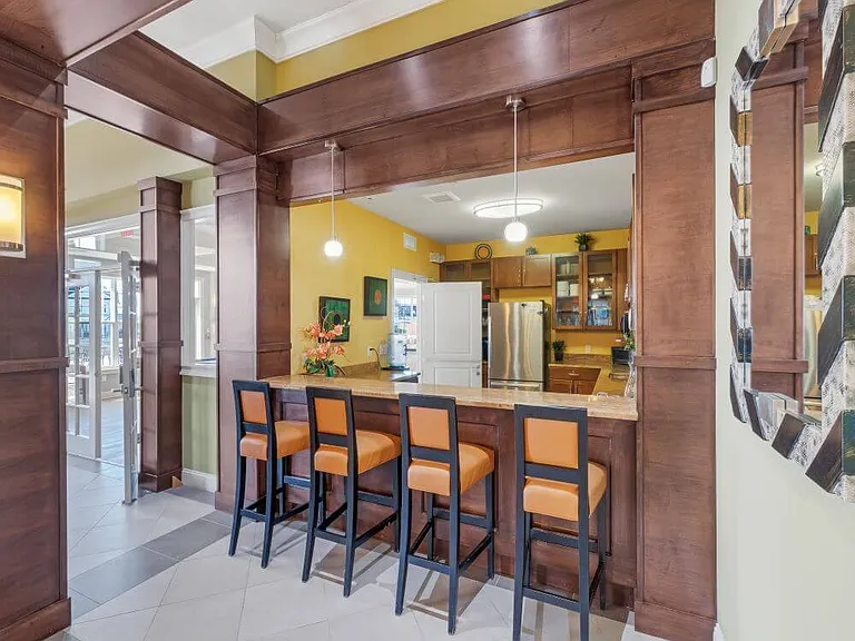 print_101_campbell_blvd_hdr_109