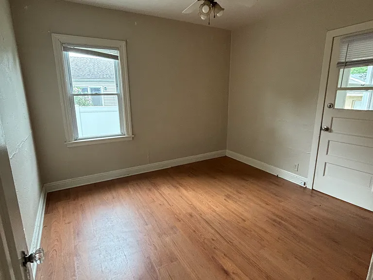 209 W Dudley St #1 — Photo 7