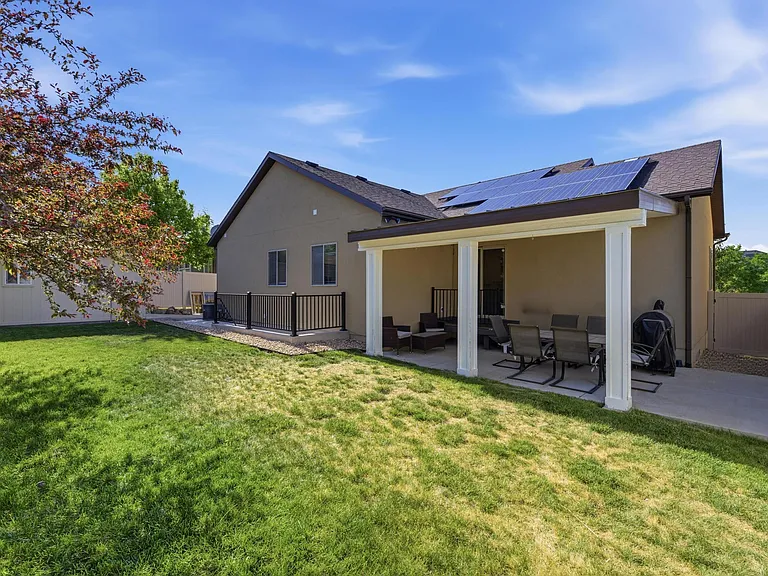 4779 W Plainfield Rd — Photo 26