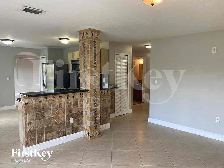 16119 SW 61st Ln — Photo 8