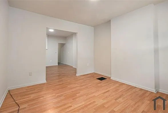 48 S Richardson Ave — Photo 5