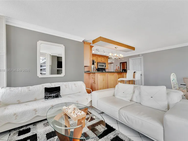 5555 Collins Ave #16A — Photo 4