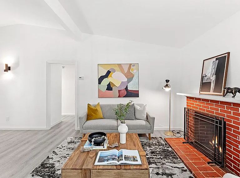 1st image of 2887 Fordham St #1