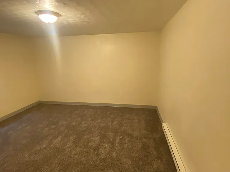 608 Cowan St #608 — Photo 23