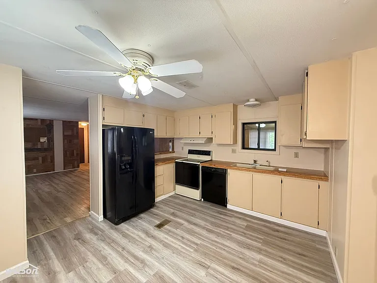 809 W Washington Ave — Photo 7