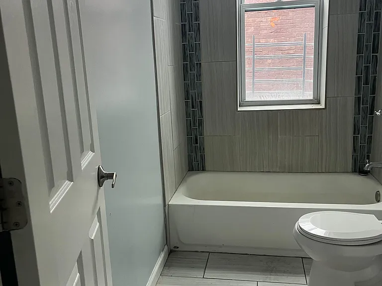 625 Cator Ave — Photo 8