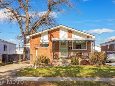 1221 E Goulson Ave, Hazel Park, MI, 48030