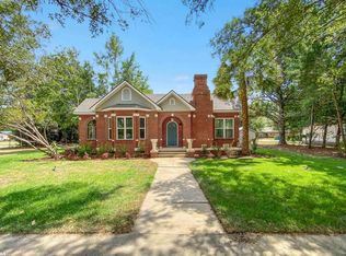 320 E Laurel Ave, Foley, AL 36535